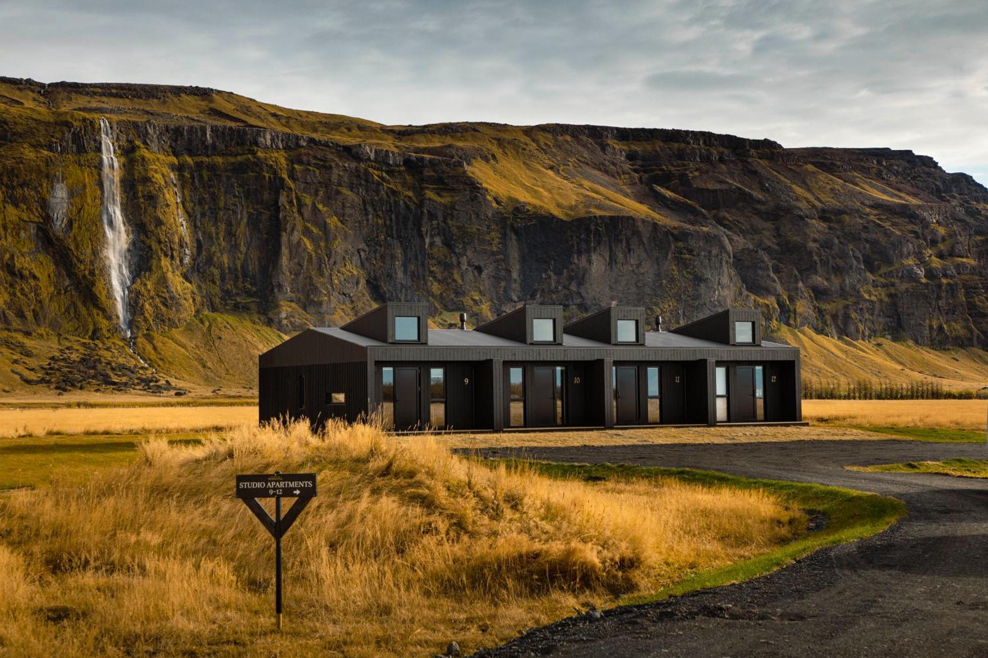Seljalandsfoss Horizons Villa Hvolsvöllur Buitenkant foto